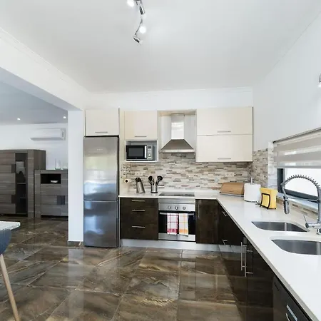 别墅 Casa Chloe 蒙卡拉帕乔